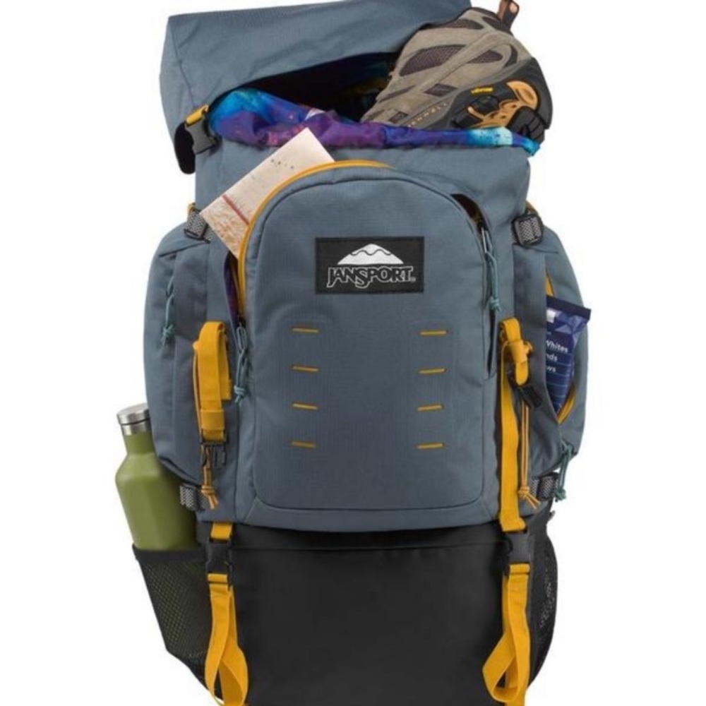 Jansport Far Out 55 hiking backpack, NWT
